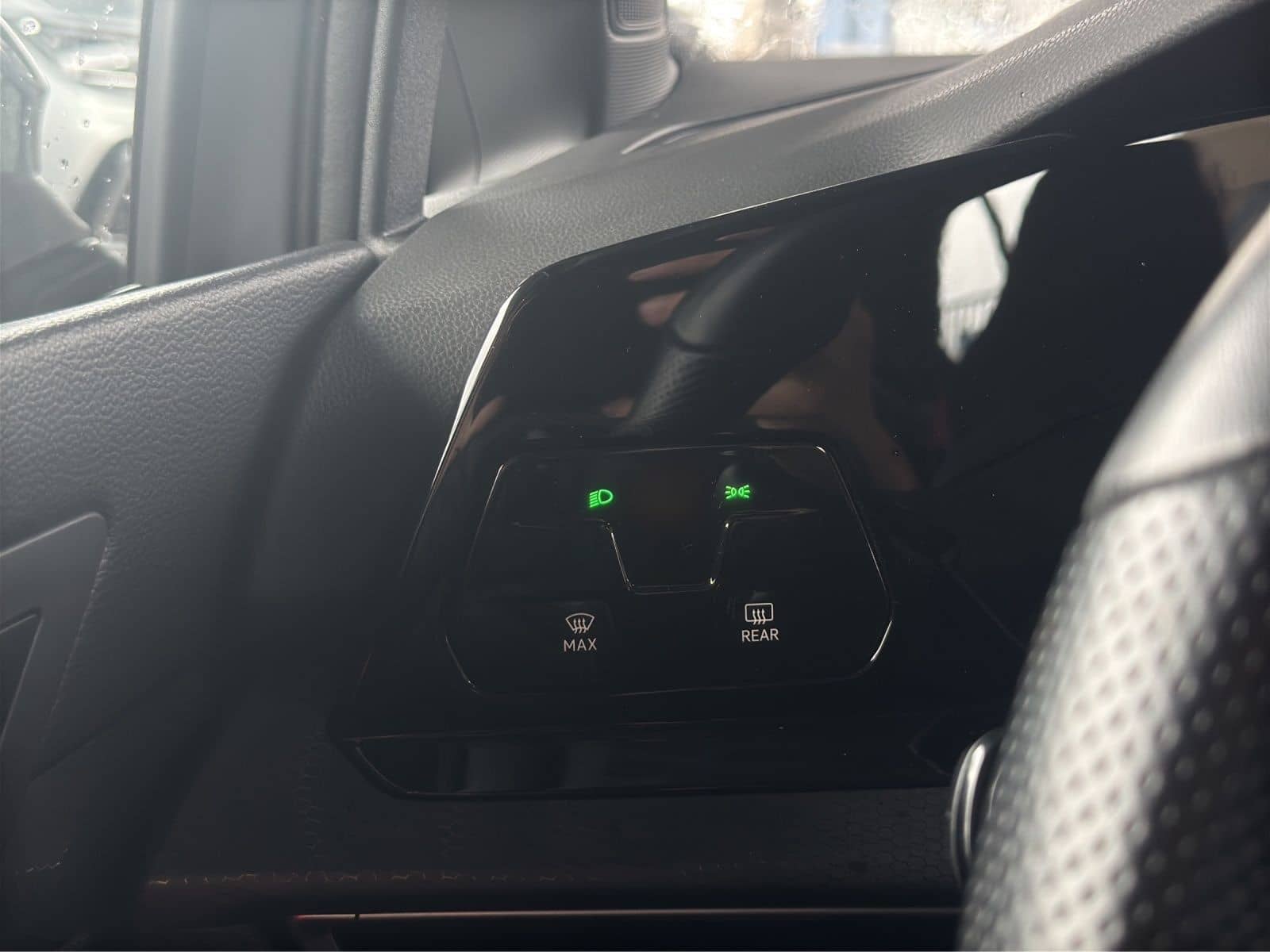 Volkswagen Golf VIII GTI CLUBSPORT 2.0 TSI DSG LED PLUS DCC foto 17