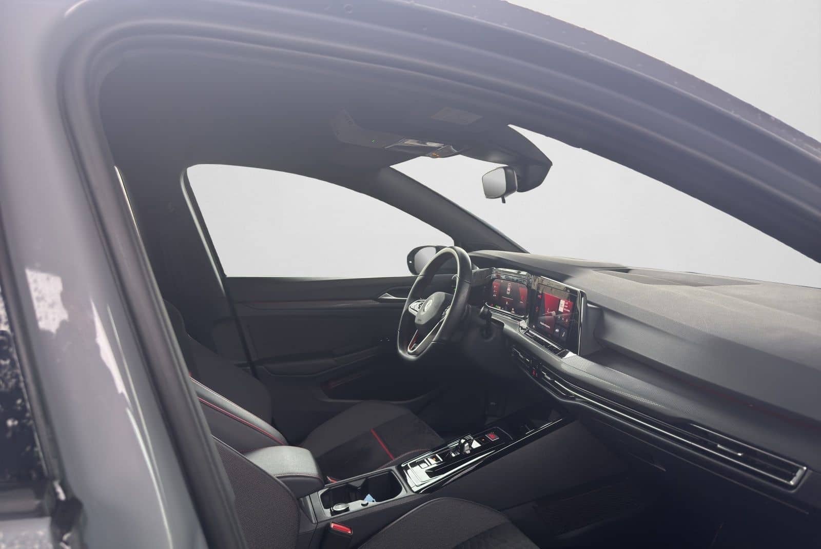 Volkswagen Golf VIII GTI CLUBSPORT 2.0 TSI DSG LED PLUS DCC foto 5