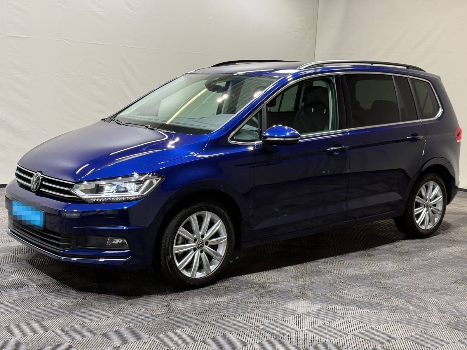 Volkswagen Touran Highline 2.0 TDI DSG | 7-SITZ LED ACC NAV foto 2