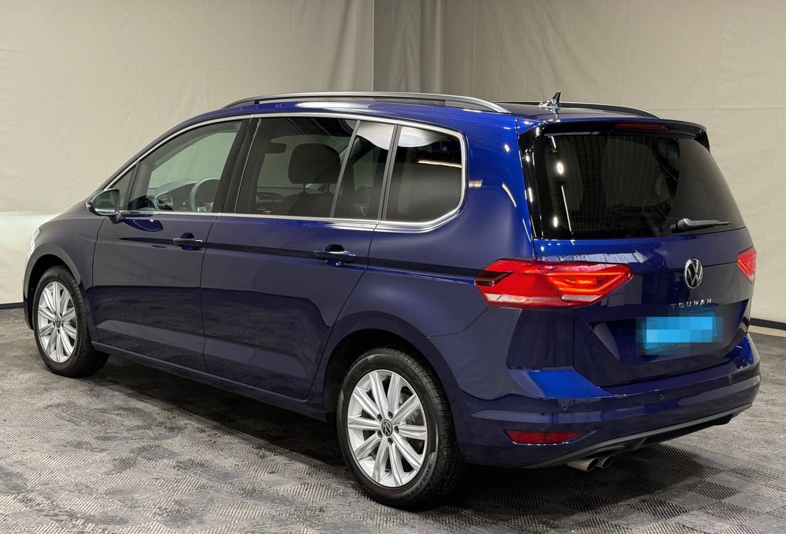 Volkswagen Touran Highline 2.0 TDI DSG | 7-SITZ LED ACC NAV foto 5