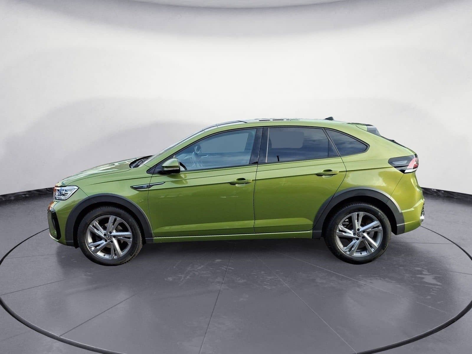 Volkswagen Taigo R-Line 1,5 TSI OPF DSG foto 3