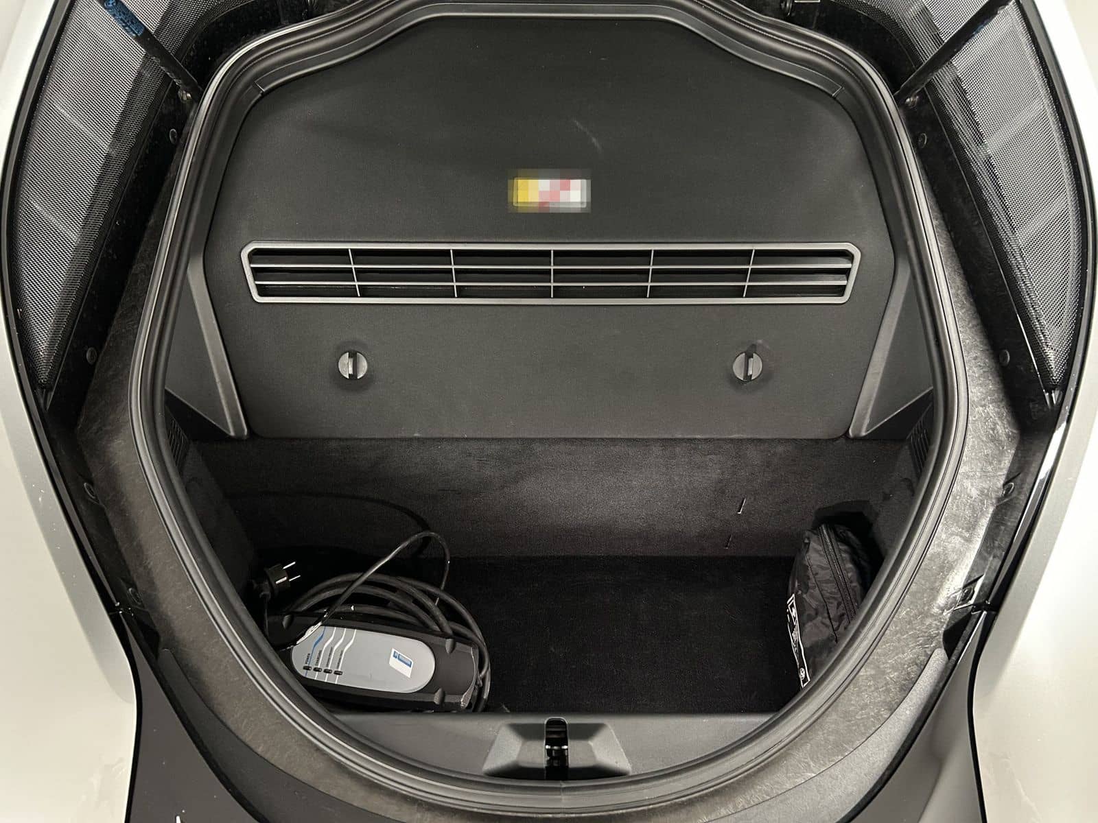 BMW i8 Roadster First Edition 1 of 200 Harman/Kardon foto 11