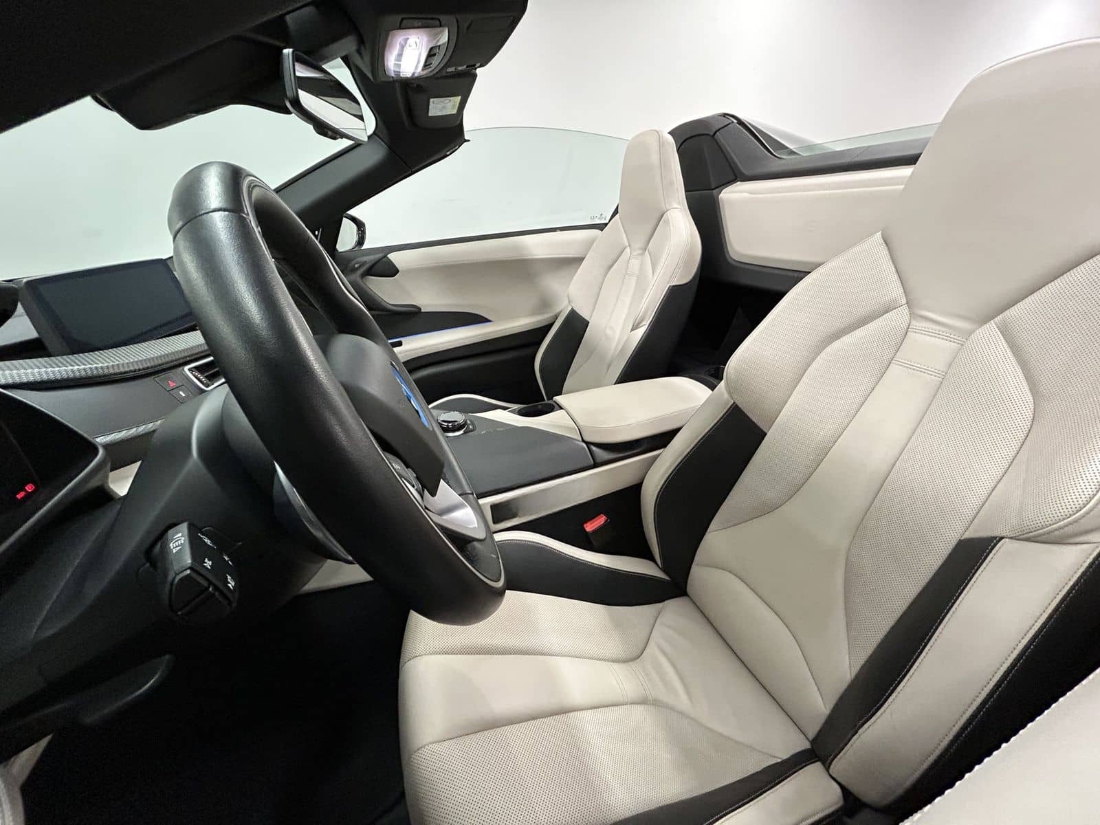 BMW i8 Roadster First Edition 1 of 200 Harman/Kardon foto 16