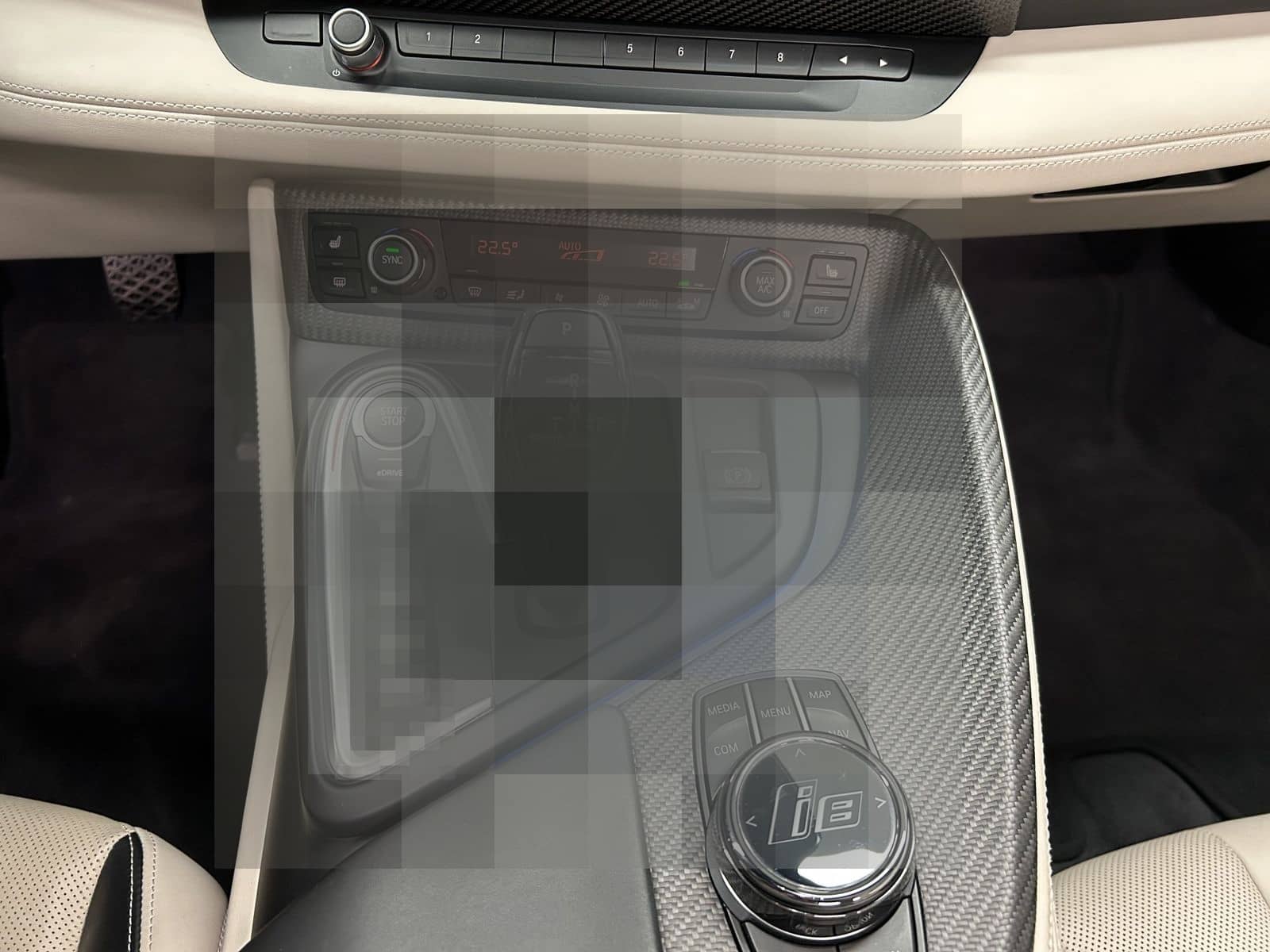 BMW i8 Roadster First Edition 1 of 200 Harman/Kardon foto 22