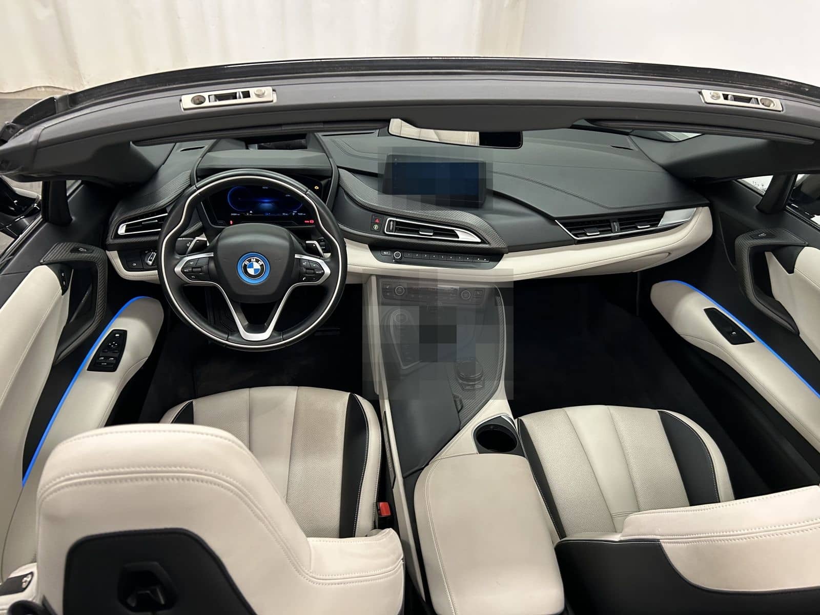 BMW i8 Roadster First Edition 1 of 200 Harman/Kardon foto 4