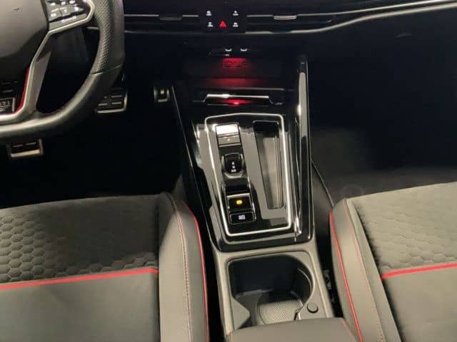 Volkswagen Golf 8 GTI 2.0 TSI DSG Clubsport MATRIX PANO HuD foto 16