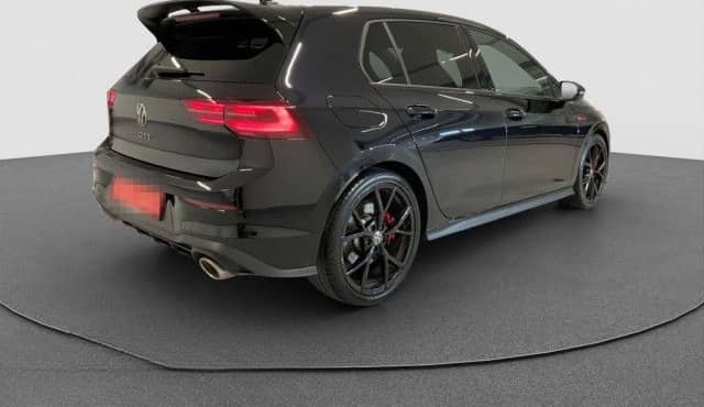 Volkswagen Golf 8 GTI 2.0 TSI DSG Clubsport MATRIX PANO HuD foto 8