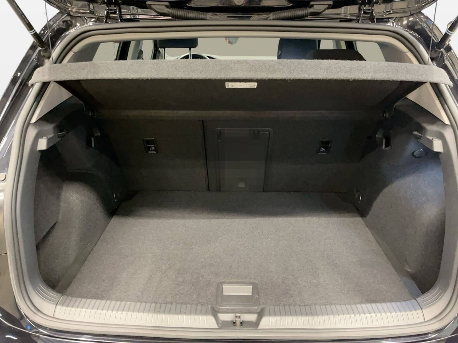 Volkswagen Golf VIII 1.5 TSI Active 4xSHZ ACC Fernlichtass. foto 12