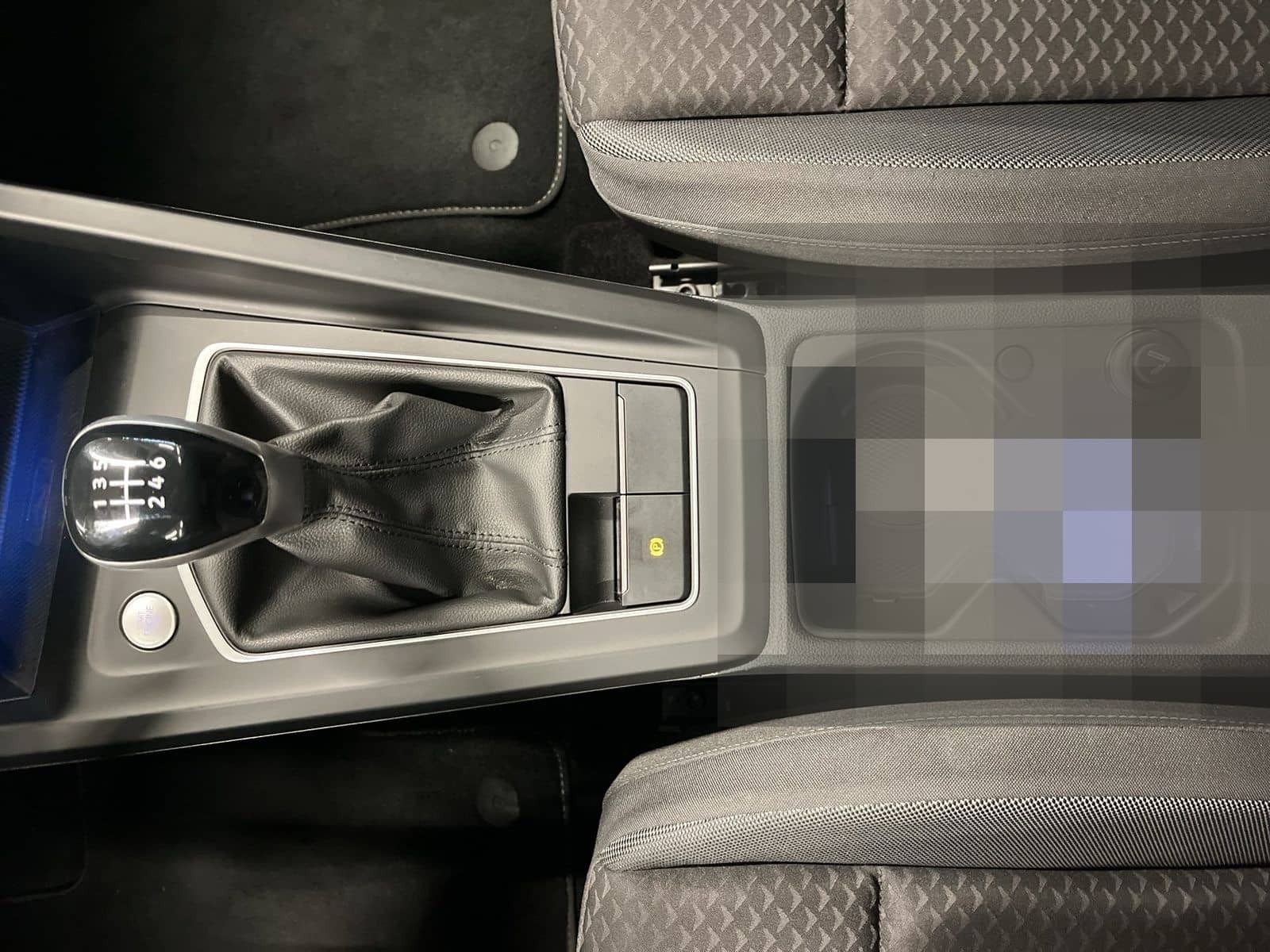 Volkswagen Golf VIII 1.5 TSI Active 4xSHZ ACC Fernlichtass. foto 18