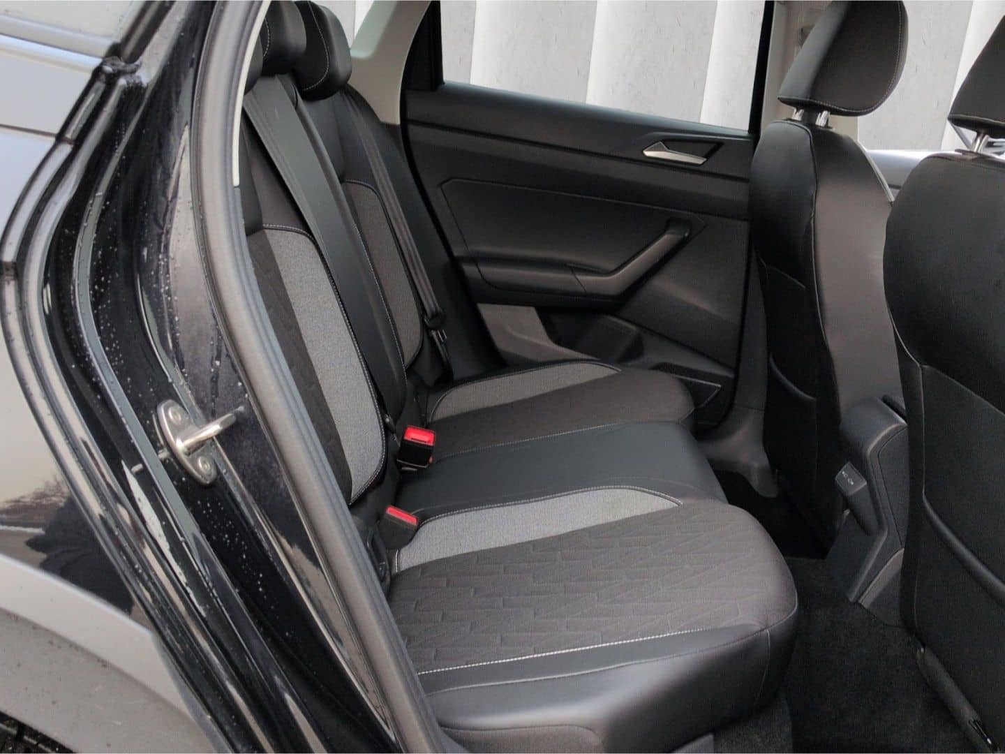 Volkswagen Taigo GOAL 1.0TSI*ACC LED Navi digCock SHZ 2xPDC foto 9