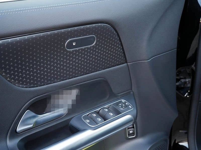 Mercedes-Benz GLA 220 4M // PROGRESSIVE KAMERA SPUR PDC SHZ foto 14