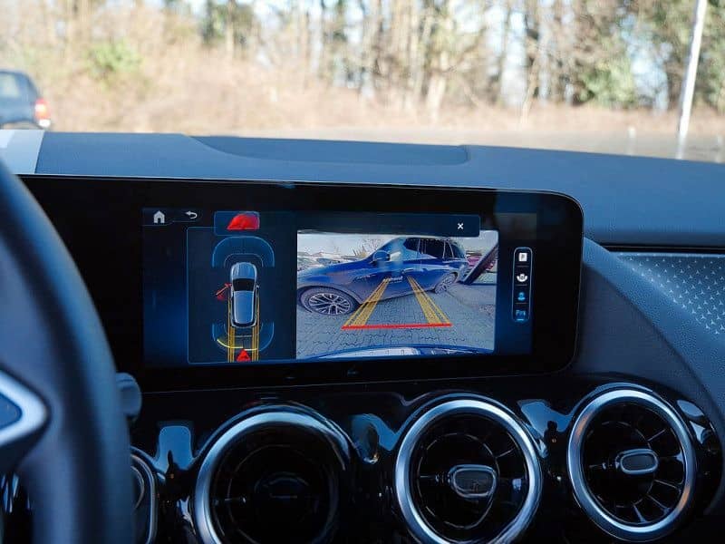 Mercedes-Benz GLA 220 4M // PROGRESSIVE KAMERA SPUR PDC SHZ foto 15