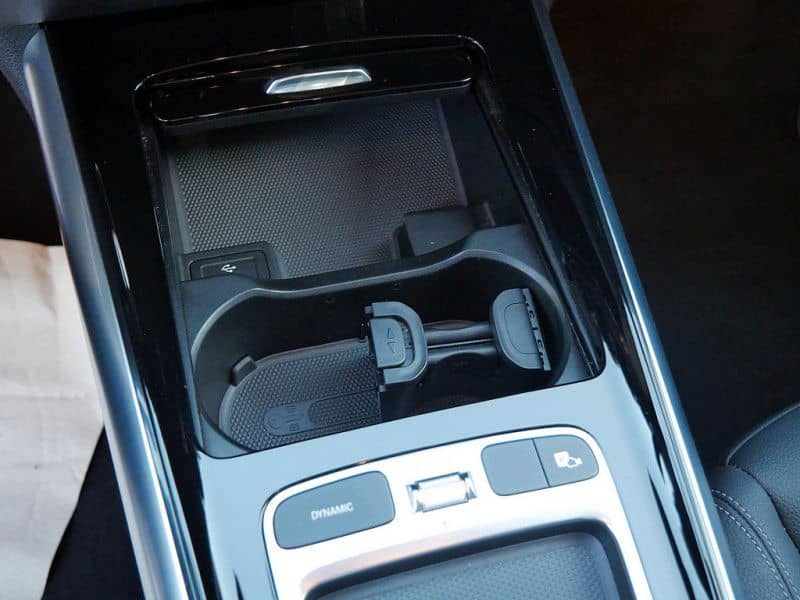 Mercedes-Benz GLA 220 4M // PROGRESSIVE KAMERA SPUR PDC SHZ foto 18