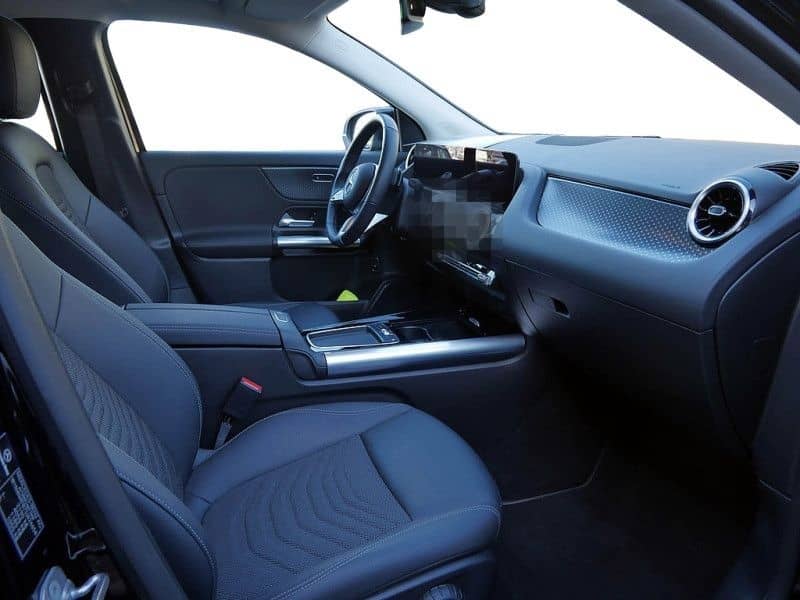 Mercedes-Benz GLA 220 4M // PROGRESSIVE KAMERA SPUR PDC SHZ foto 7