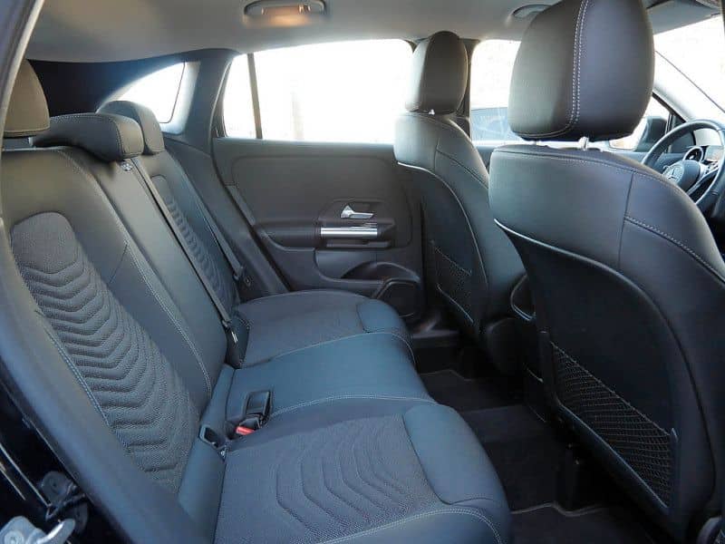 Mercedes-Benz GLA 220 4M // PROGRESSIVE KAMERA SPUR PDC SHZ foto 9