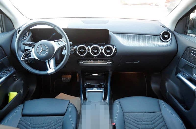 Mercedes-Benz GLA 220 4M // PROGRESSIVE KAMERA SPUR PDC SHZ foto 10