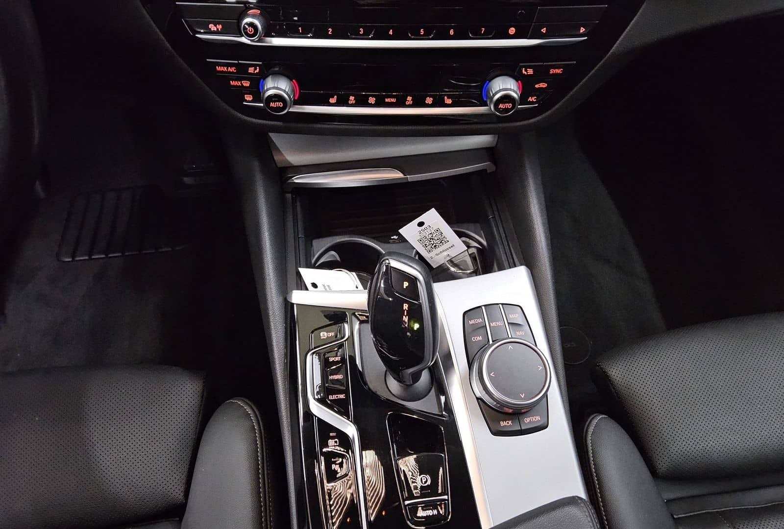 BMW 530e Touring Leder Navi LED LC prof. HiFi AHK foto 6