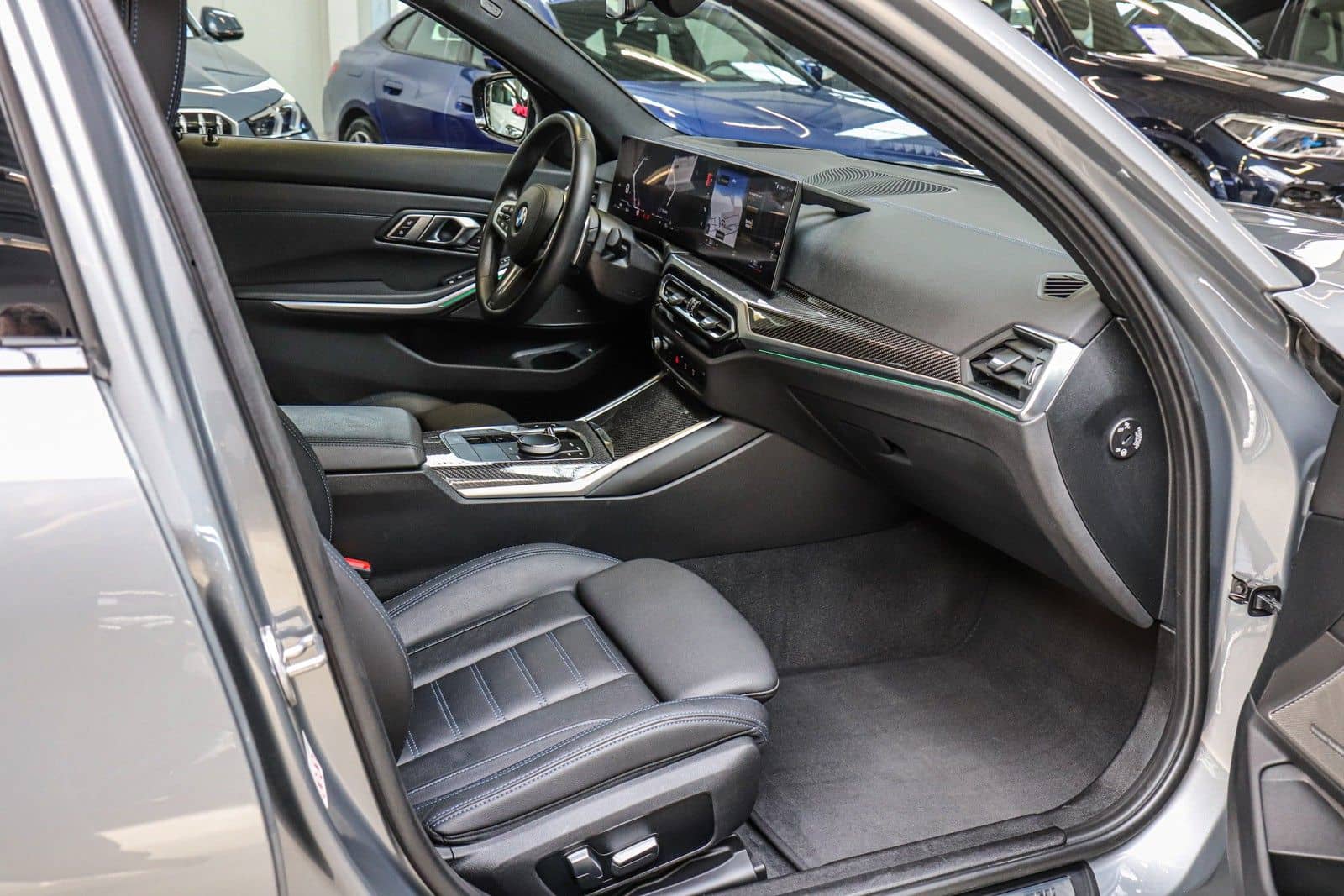 BMW 330d xDrive Touring Sport-Aut///M SPORT/HARMAN/ foto 16