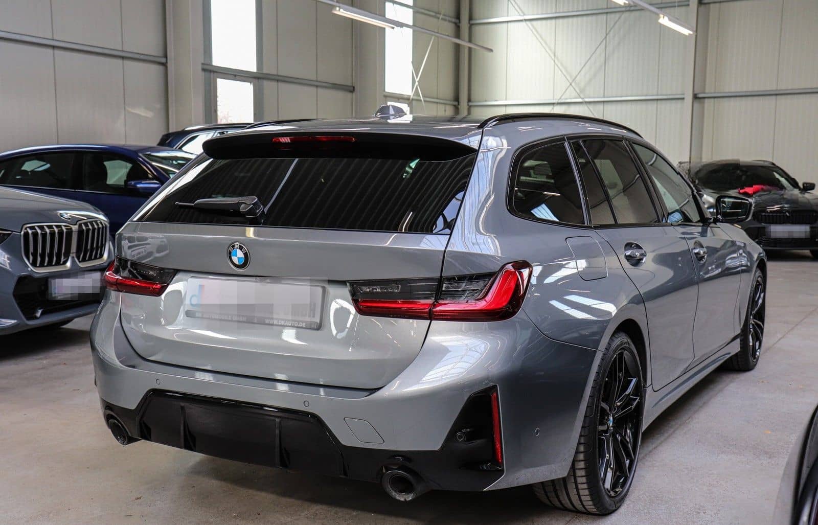 BMW 330d xDrive Touring Sport-Aut///M SPORT/HARMAN/ foto 9