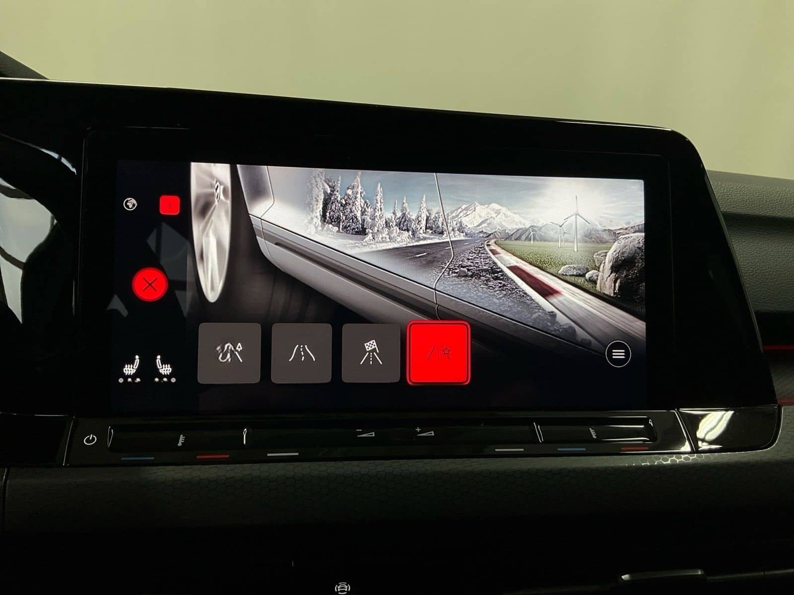 Volkswagen Golf VIII GTI CLUBSPORT 2.0TSI 300PS DSG ACC.NAV foto 17