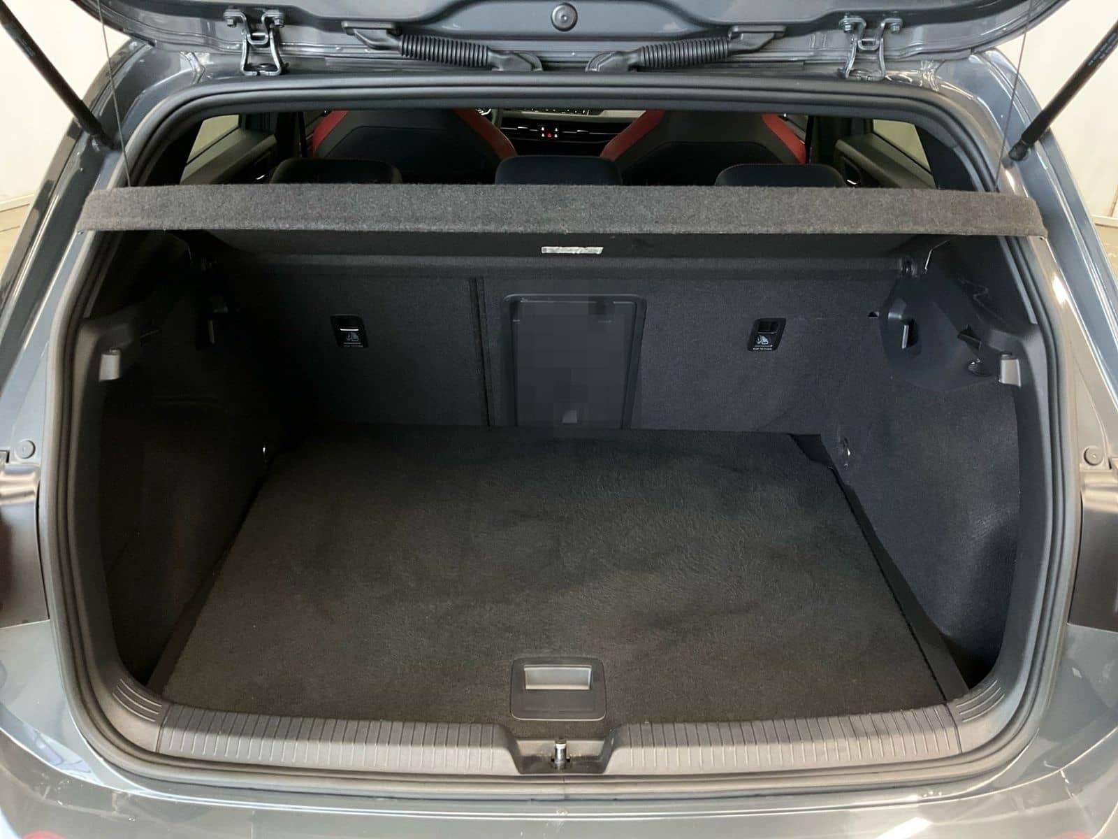 Volkswagen Golf VIII GTI CLUBSPORT 2.0TSI 300PS DSG ACC.NAV foto 8