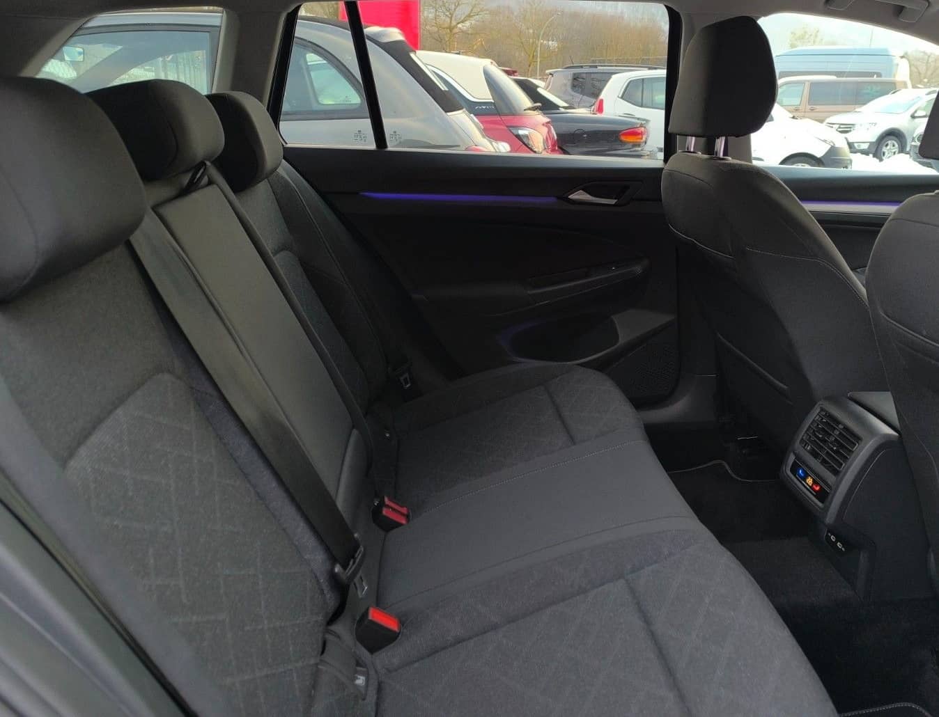 Volkswagen Golf VIII Variant Life foto 14