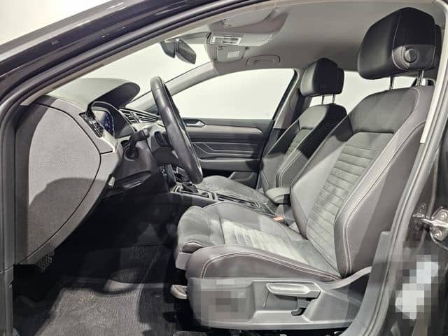 Volkswagen Passat 4Motion Sport Led Navi Leder AHK Kamera foto 13
