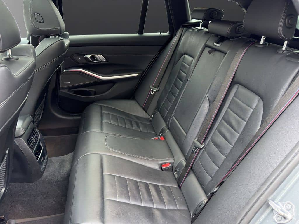 BMW 330d T. M-SPORT-PRO LED NAVI HUD PANO LEDER 19" foto 5