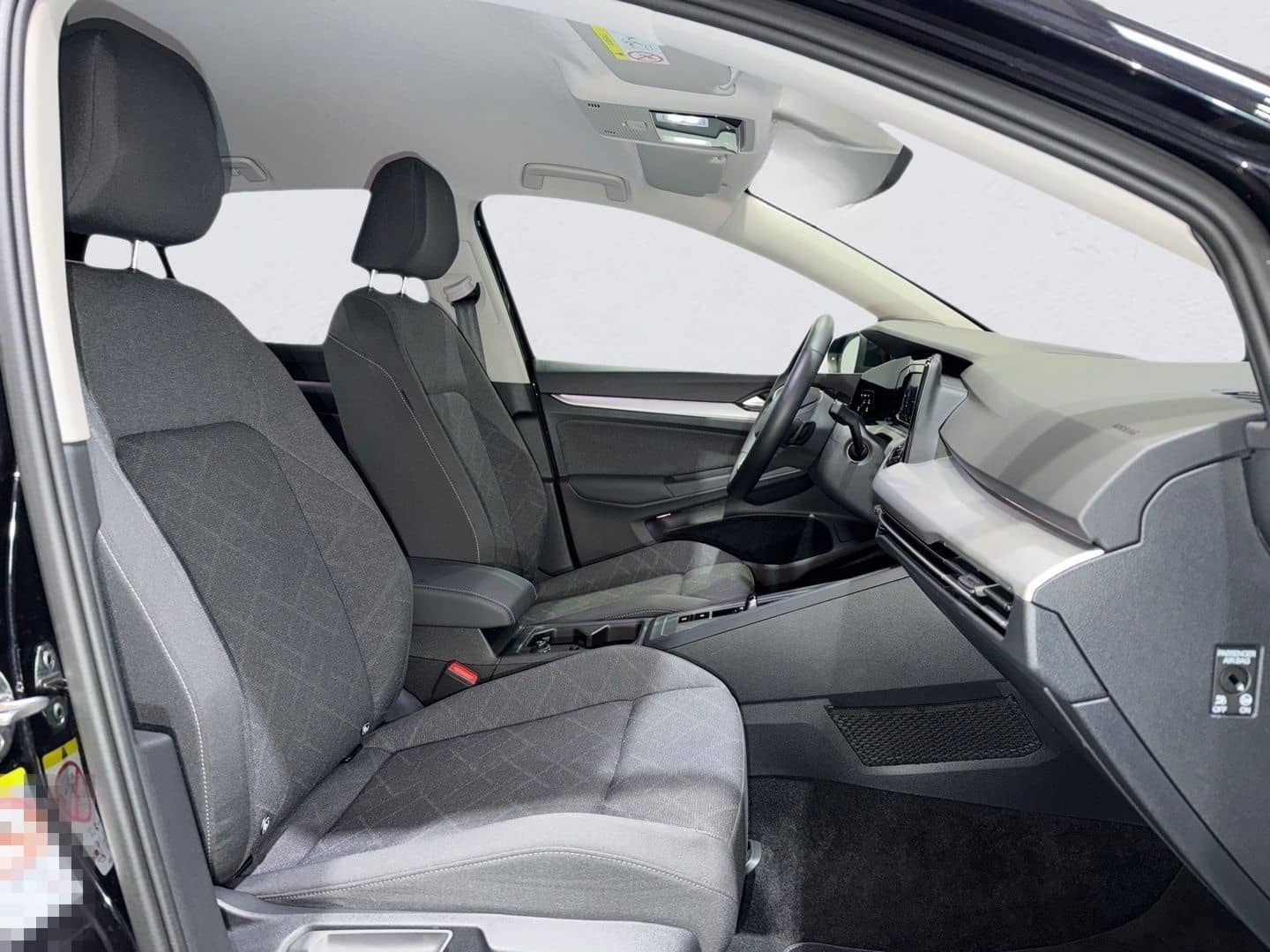 Volkswagen Golf 8 2.0 TDI DSG LIFE LED KAMERA NAVI 16Z TEMP foto 13