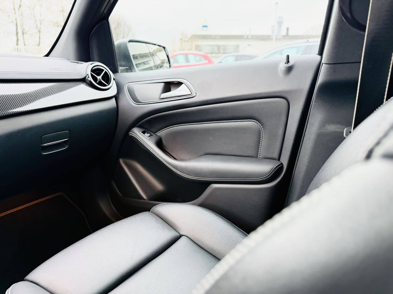 Mercedes-Benz B 200 AMG Styling, NIGHTFALL, Autom., AHK, LED,  foto 14