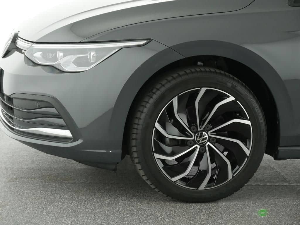 Volkswagen Golf 8 MOVE 2.0 TDI DSG Navi LED ACC SiHz foto 15