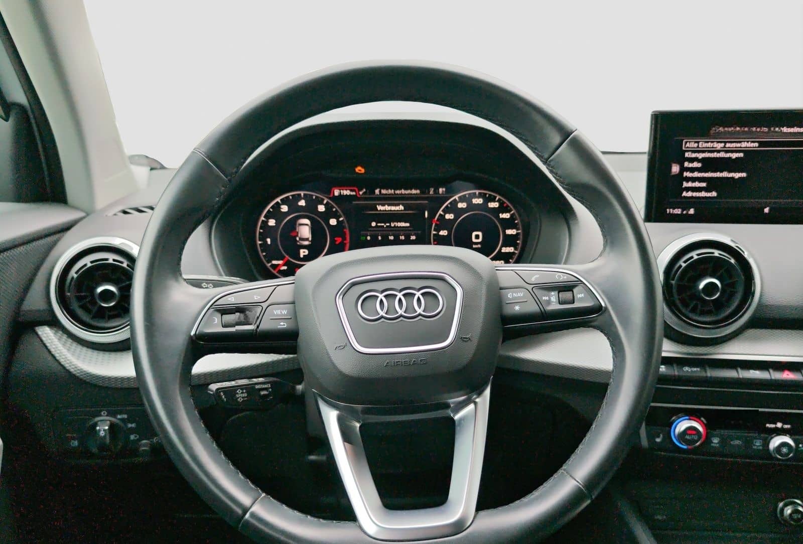 Audi Q2 advanced 35 TFSI 5JGar Fahren Parken Optik+ foto 12