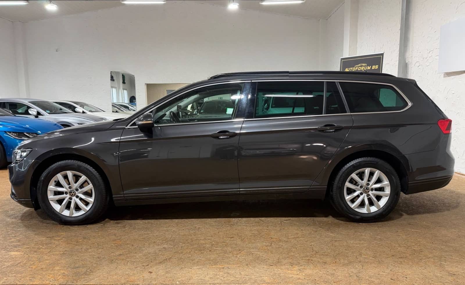 Volkswagen Passat Variant Business 2.0TDI DSG/AHK/ACC/CAM foto 2