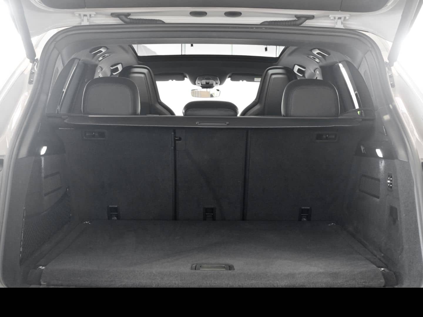 Porsche Cayenne E-Hybrid kreide AHK PANO LUFT Bose Surro foto 9