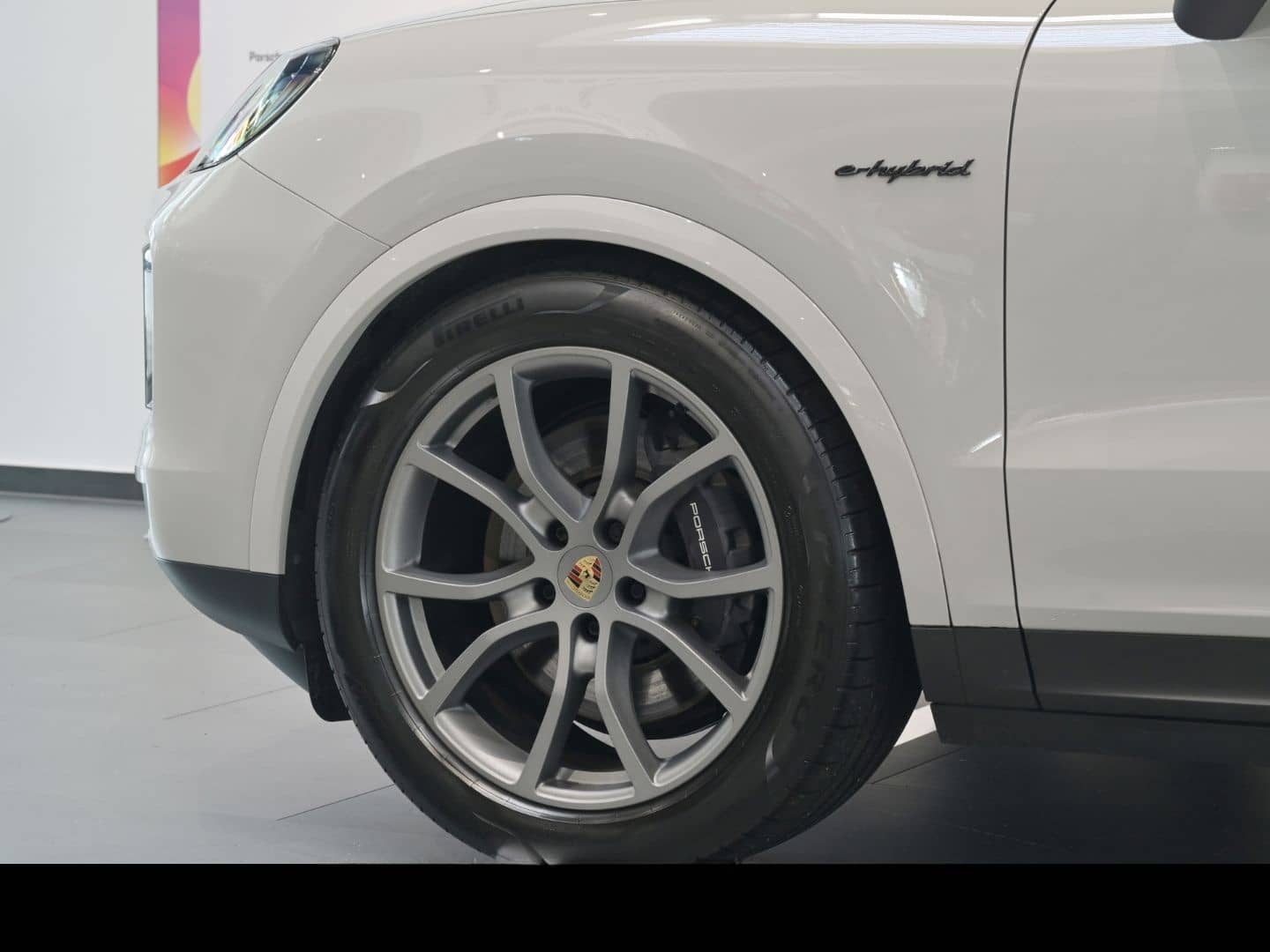 Porsche Cayenne E-Hybrid kreide AHK PANO LUFT Bose Surro foto 10