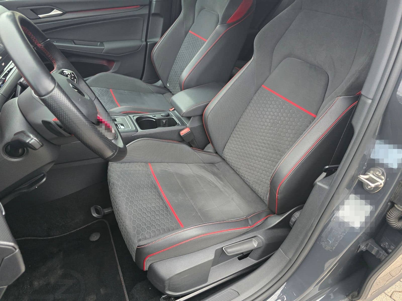 Volkswagen Golf VIII GTI 2.0 TSI Clubsport °SOUND°NAVI°DCC° foto 6