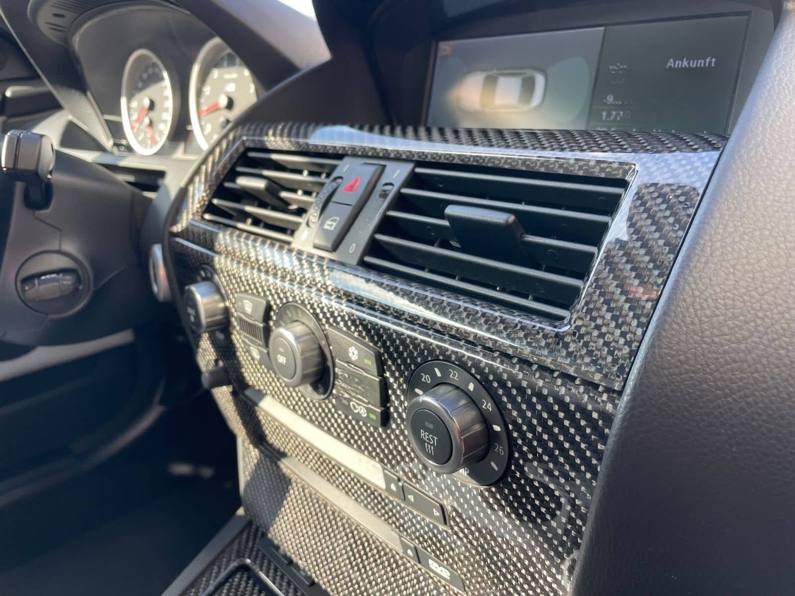 BMW M6 Coupé foto 14