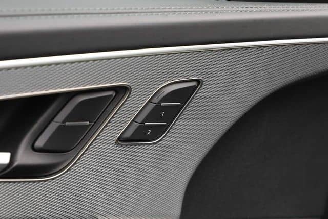 Audi RSQ8 Pano AHK LM23 305km/h Dynamikp.+ B&O HD Mat foto 15