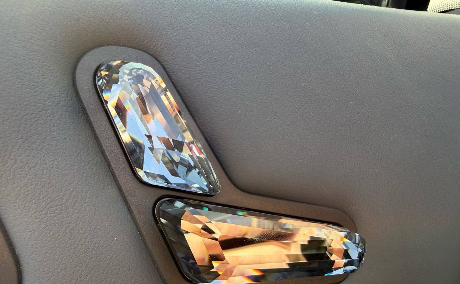 BMW iX M70 xDrive //SkyLounge B&W AHK AC-LadenProf foto 17