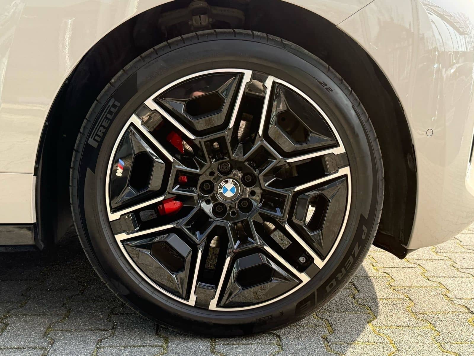 BMW iX M70 xDrive //SkyLounge B&W AHK AC-LadenProf foto 22