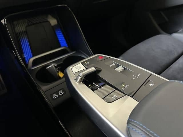 BMW 223 Active Tourer  xDrive M-Sport HUD AHK Pannod foto 13