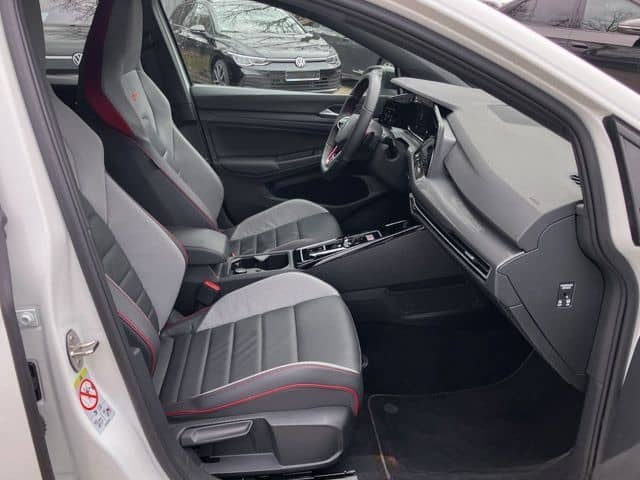 Volkswagen Golf VIII 2.0 TSI DSG GTI Clubsport Navi Leder K foto 7