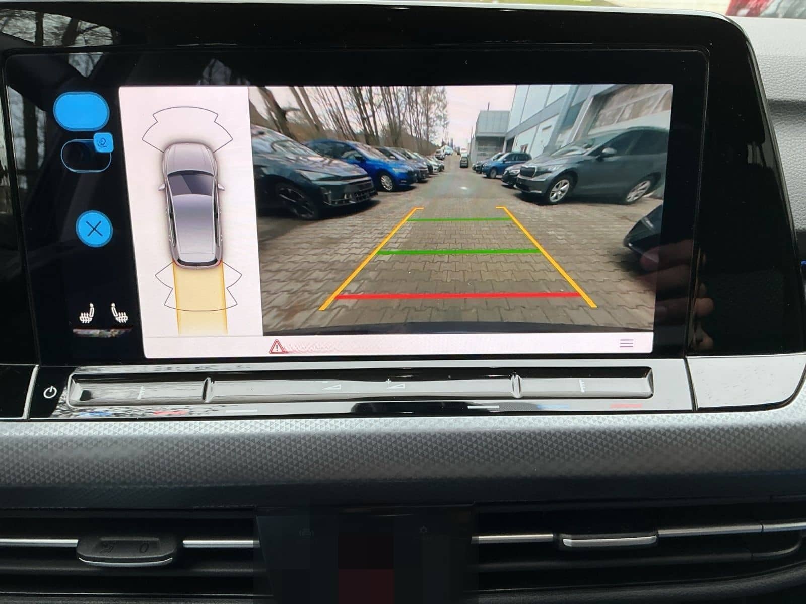 Volkswagen Golf VIII 1.5TSI ACTIVE 5JG+LEDplus+STDHZG+NAVI foto 18