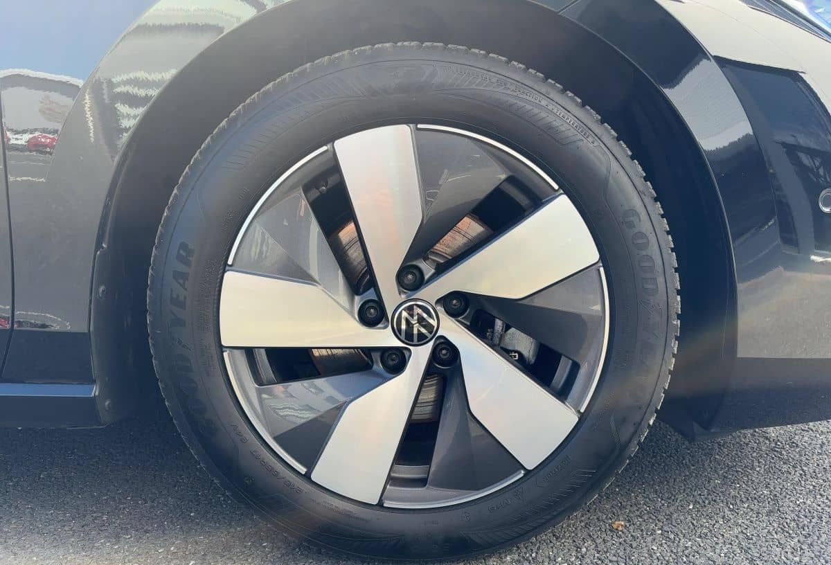 Volkswagen Passat Variant Elegance 2.0 TDI DSG IQ AHK AREA foto 12