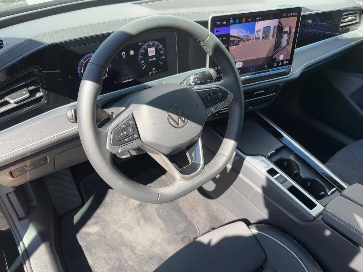 Volkswagen Passat Variant Elegance 2.0 TDI DSG IQ AHK AREA foto 14