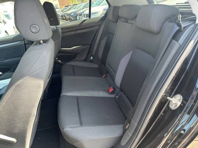 Volkswagen Golf Active 2.0 TDI 150 PS DSG AHK/PANO/HUD foto 13