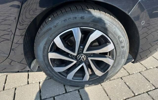 Volkswagen Golf Active 2.0 TDI 150 PS DSG AHK/PANO/HUD foto 5