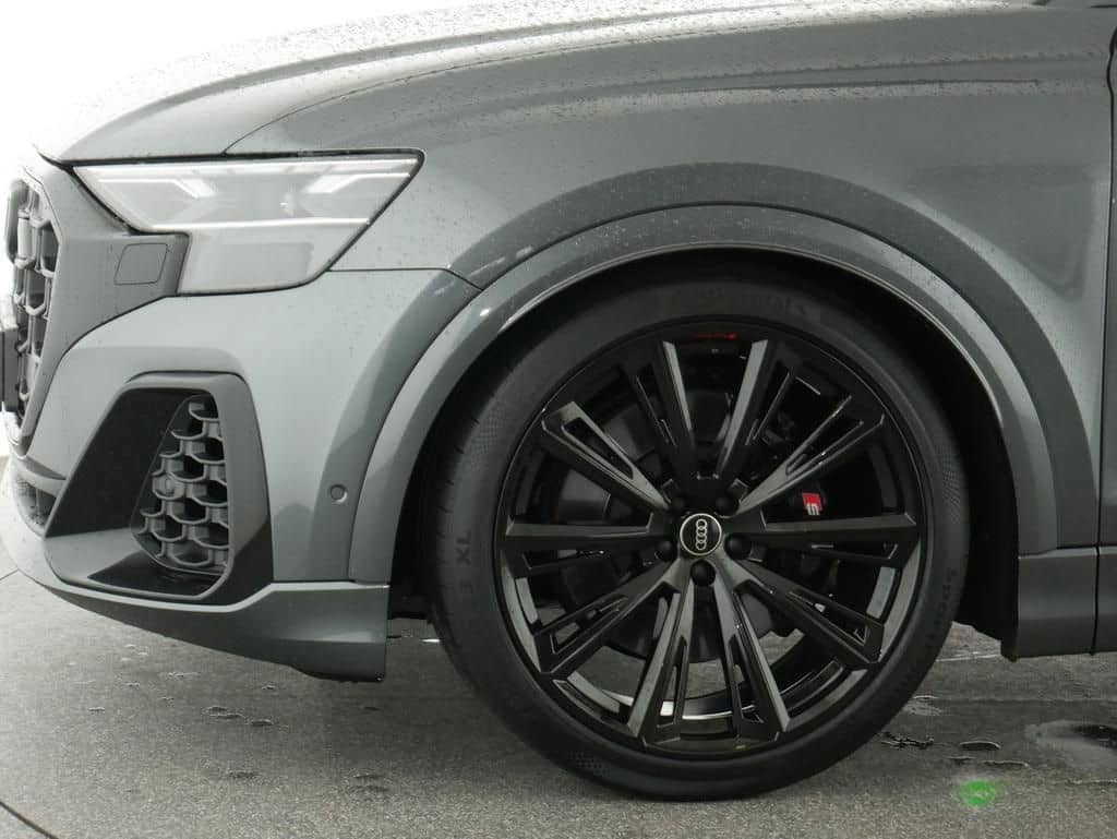 Audi SQ8 TFSI Pano,Standhzg,HUD,AHK,B&O,Kameras foto 15