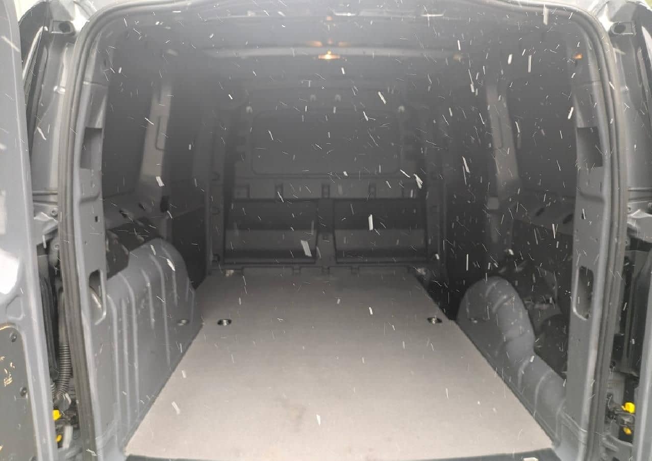 Volkswagen Caddy Cargo 2.0 TDI Maxi *AHK,LED,Scheibe* foto 8