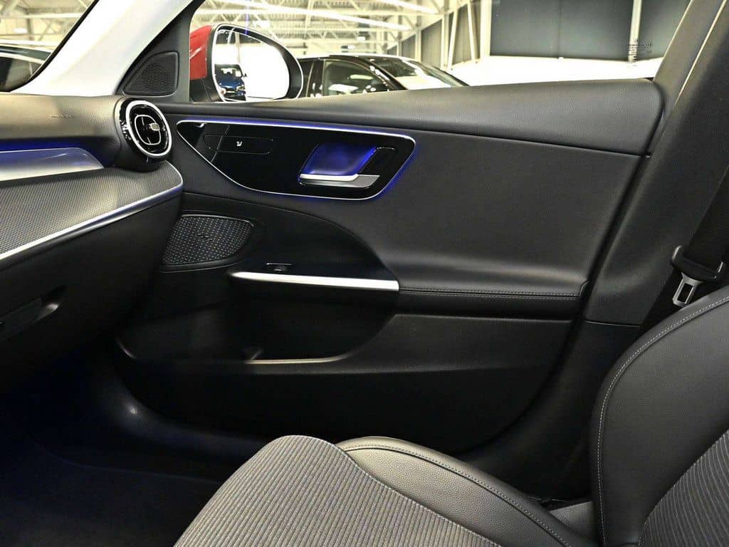 Mercedes-Benz C 220 d Avantgarde Advanced AHK LED Navi SHD Kam foto 17